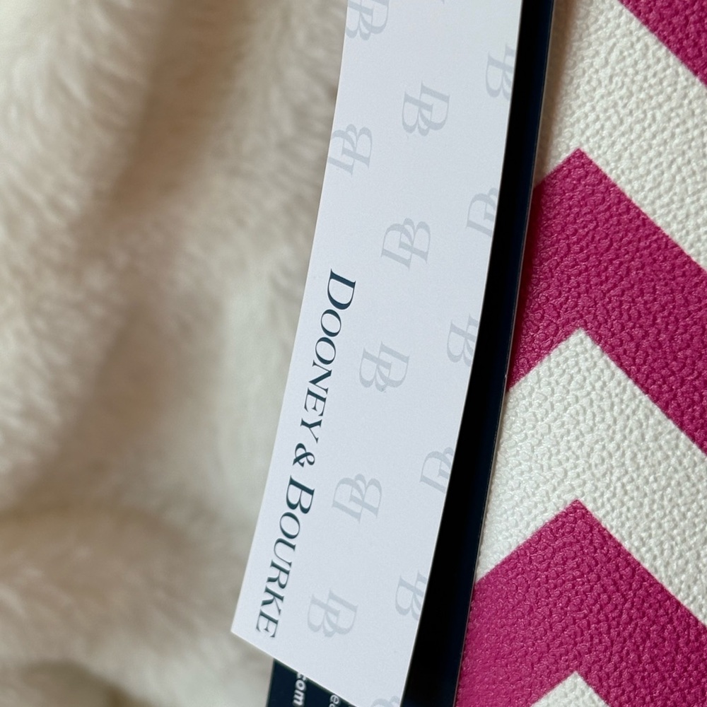 Dooney & Bourke Magenta Chevron Shoulder Bag - Picture 4 of 12
